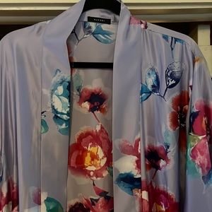 Women’s natori robe